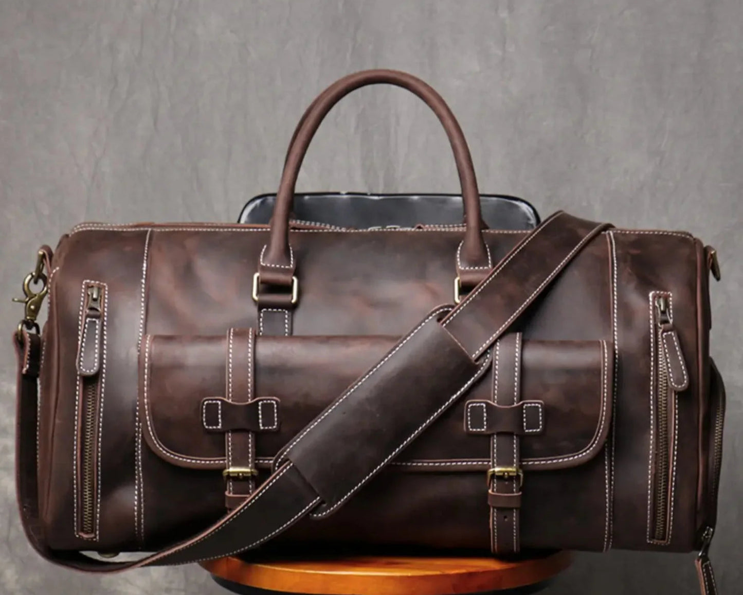 MUNUKI Vintage Crazy Horse Leather Travel Duffel Bag for Men - Large Tote